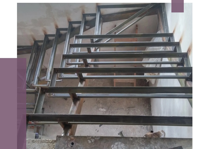 Демонтаж лестниц в Полысаеве от 4319 руб. 