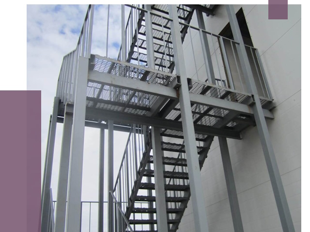 Монтаж пожарных лестниц в Полысаеве от 7815 руб.