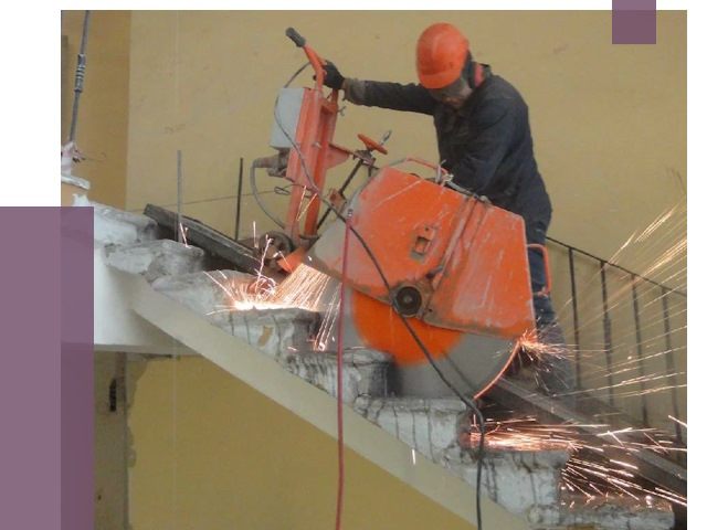 Демонтаж бетонных лестниц в Полысаеве от 4627 руб. за м2 | ПРОЛЁТ-Плс