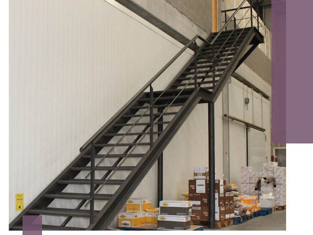 Лестницы для производства в Полысаеве — изготовление и монтаж