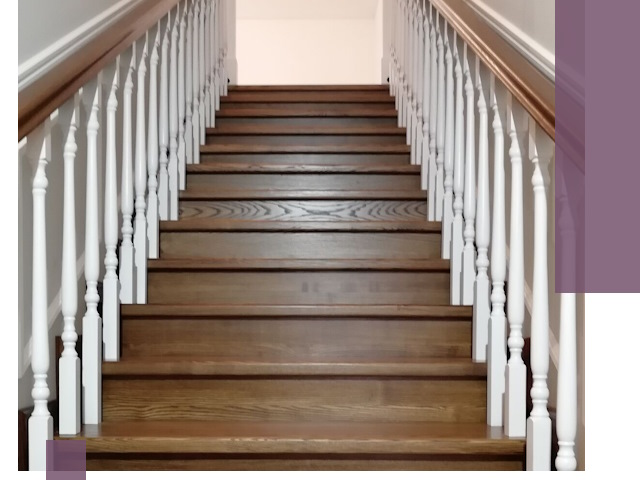 Лестницы из ясеня на заказ в Полысаеве — изготовление и монтаж