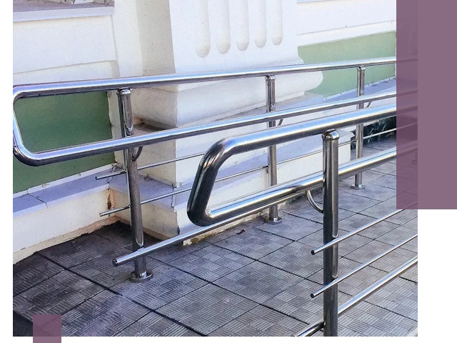 Ограждения пандусов из металла и нержавейки в Полысаеве