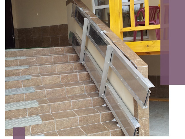 Откидные пандусы под ключ в Полысаеве — монтаж и демонтаж