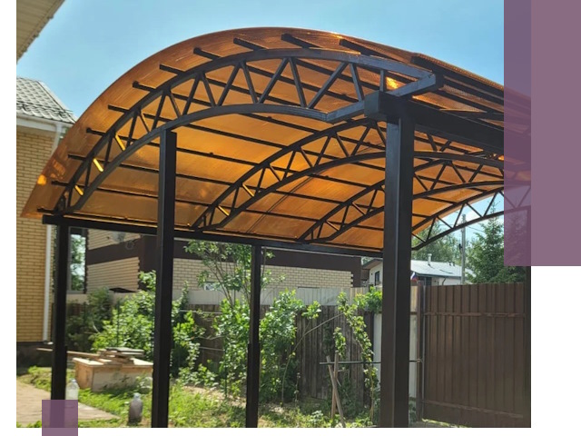 Изготовление навесов под ключ в Полысаеве из качественных материалов