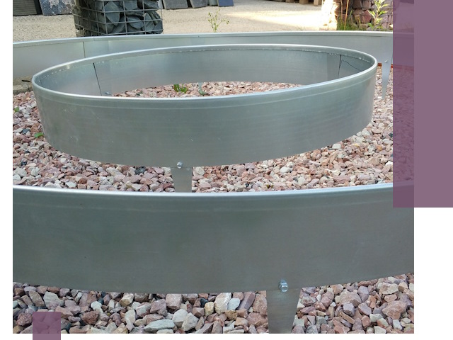 Нержавеющие бордюры под ключ в Полысаеве — изготовление и монтаж